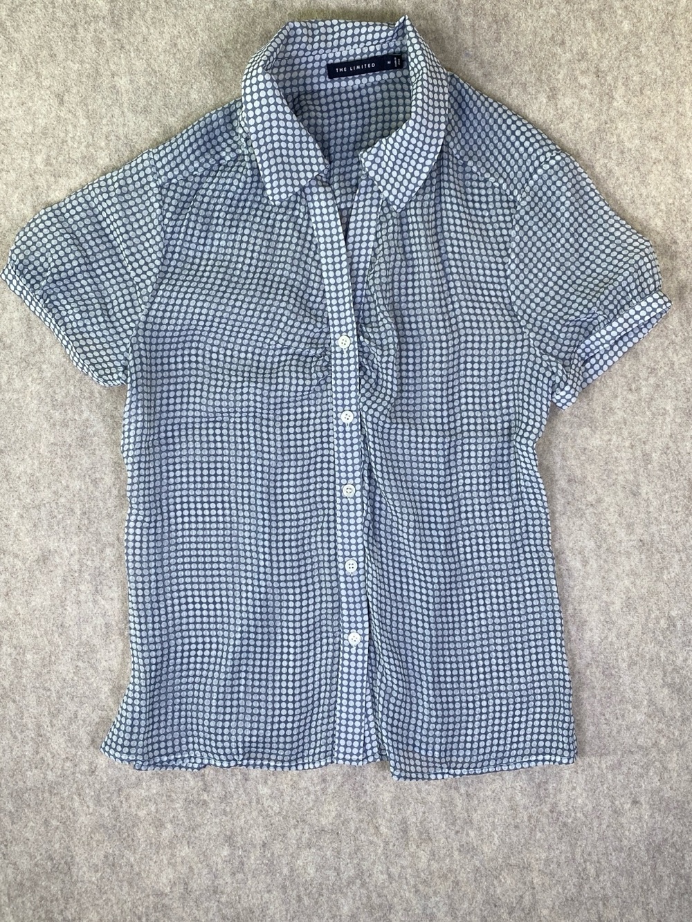 The Limited Light Blue and White Dot Button-Down Shirt Size M